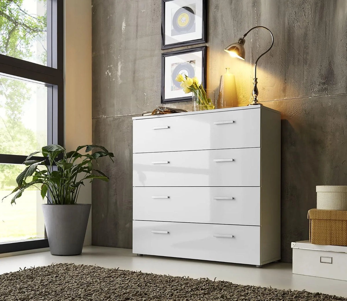 Sideboard und Anrichte — mit Schubladen, weiß