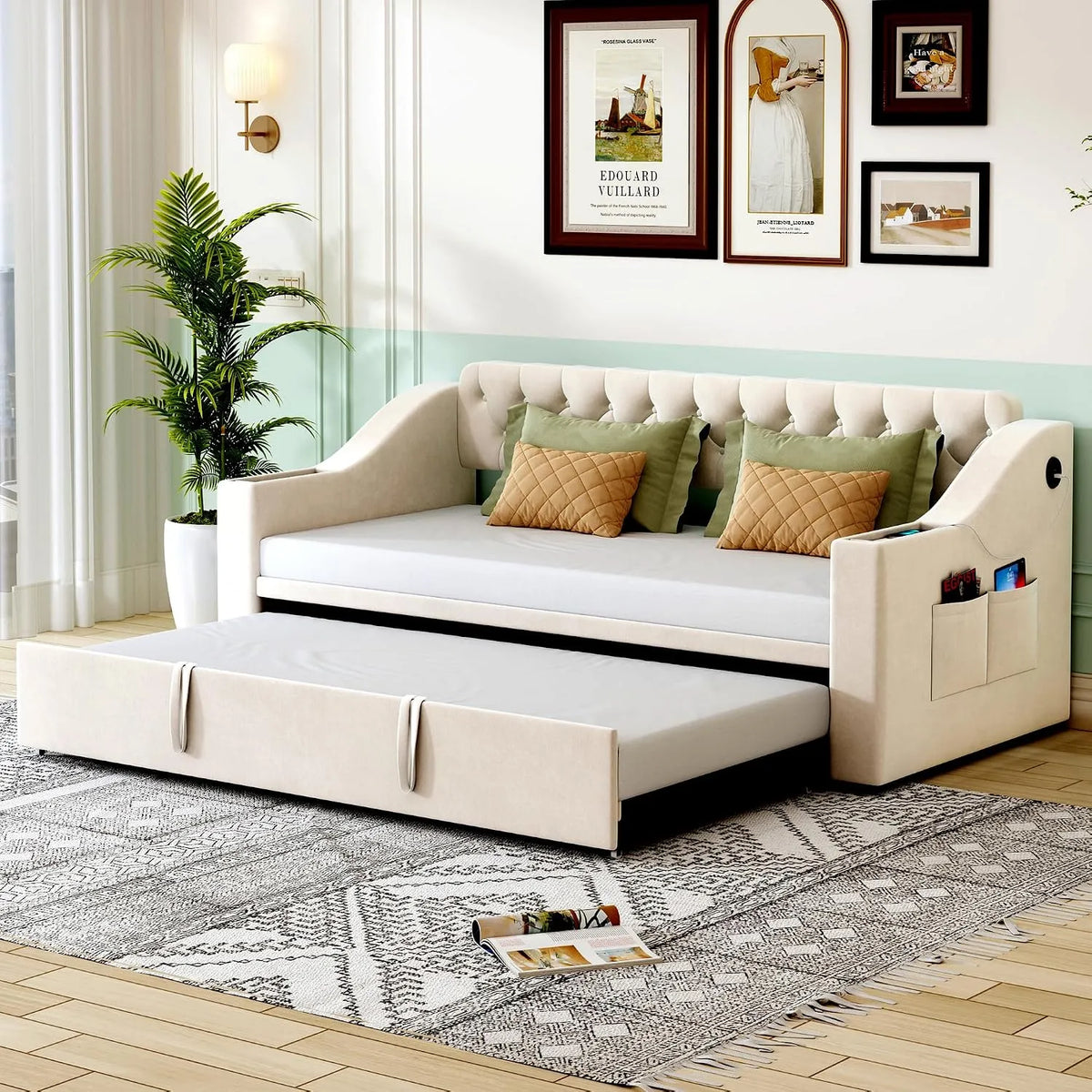 Polsterbett und gepolstertes Bettgestell — Einzelbett, mit Armlehnen, mit USB-Anschluss, mit Samtbezug, mit Lattenrost, 180 × 190 cm, beige