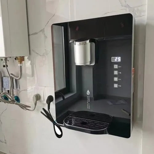 Wasserspender, Touch-Bedienung, Wärmefunktion, für Büros und Kantinen.